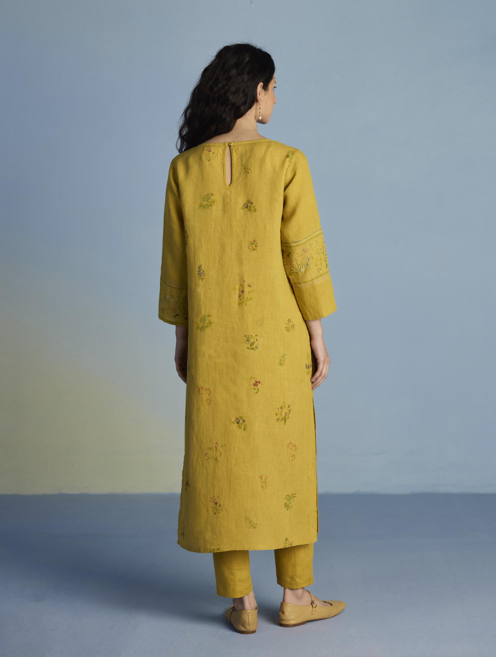 Emra Hand-Embroidered Linen Kurta Set - Ochre