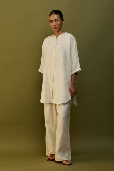 Sumire Curved Hem Linen Top - Off White