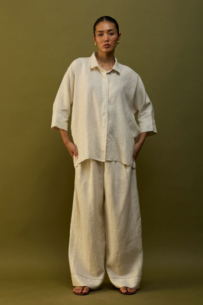 Sumire Curved Hem Linen Top - Off White