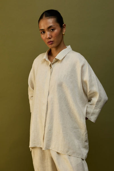 Sumire Curved Hem Linen Top - Off White