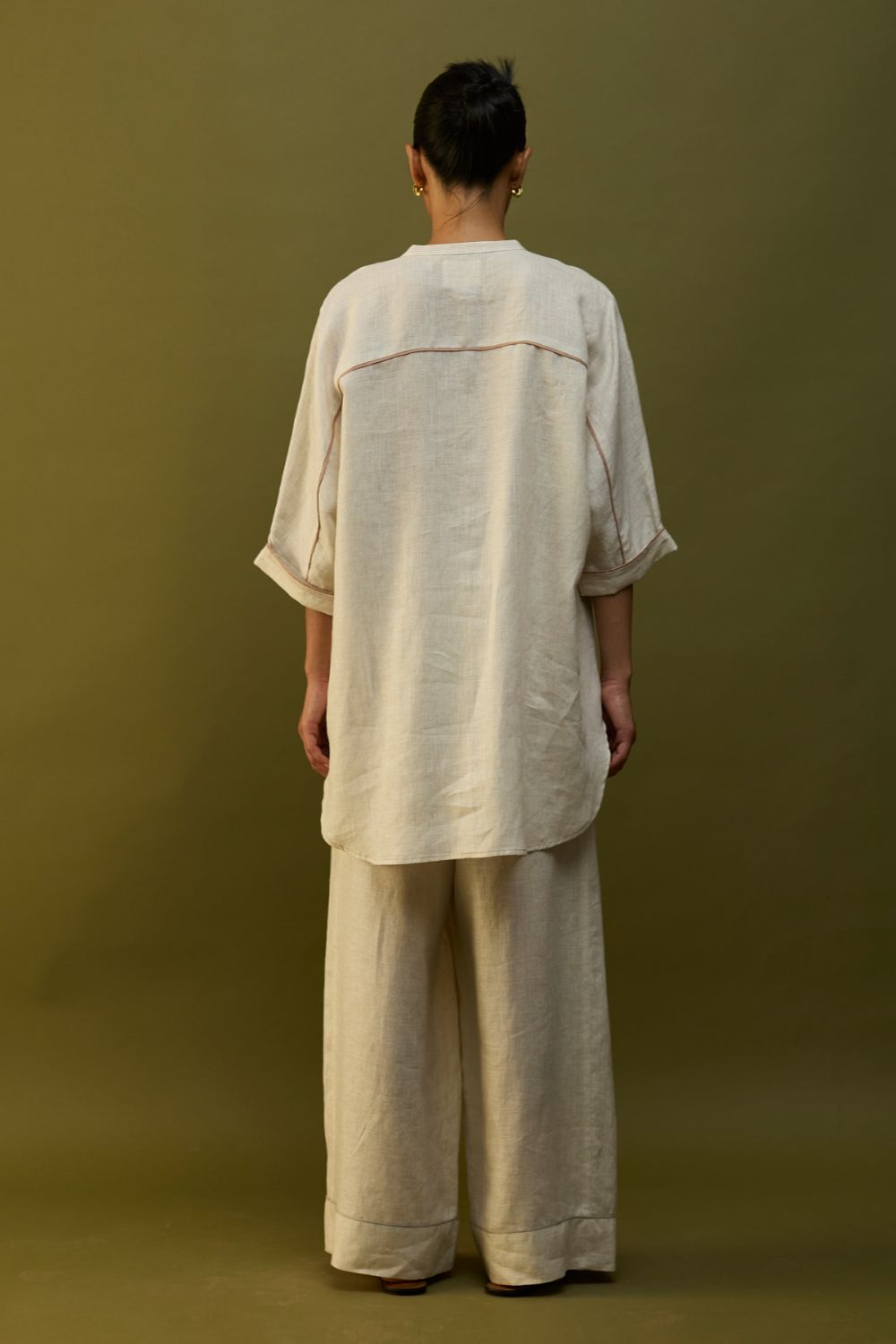 Sumire Curved Hem Linen Top - Off White