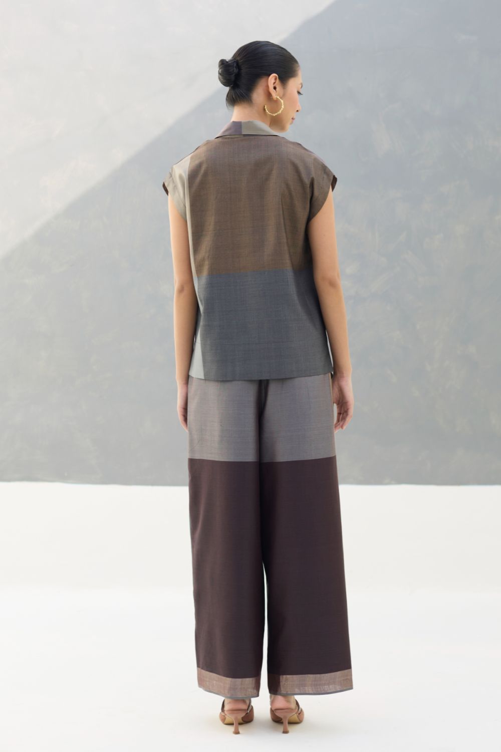 Aana Cap-Sleeve Eri Silk Shirt -  Taupe Grey