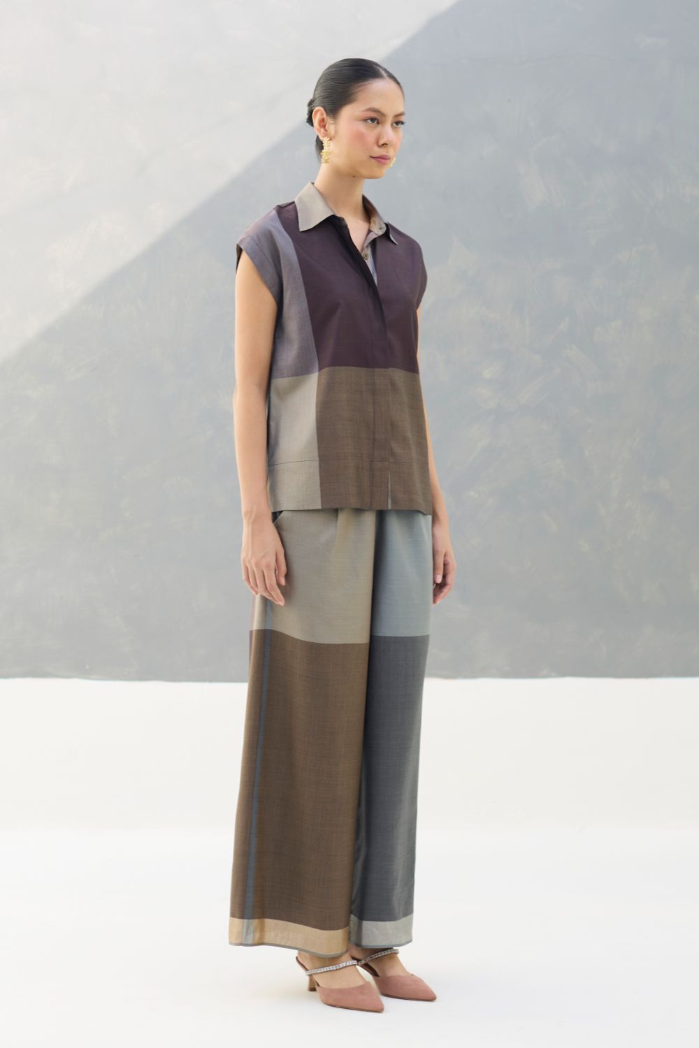 Aana Cap-Sleeve Eri Silk Shirt -  Taupe Grey