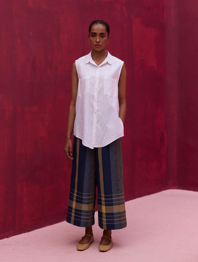 Lira Sleeveless Linen Shirt - Ivory