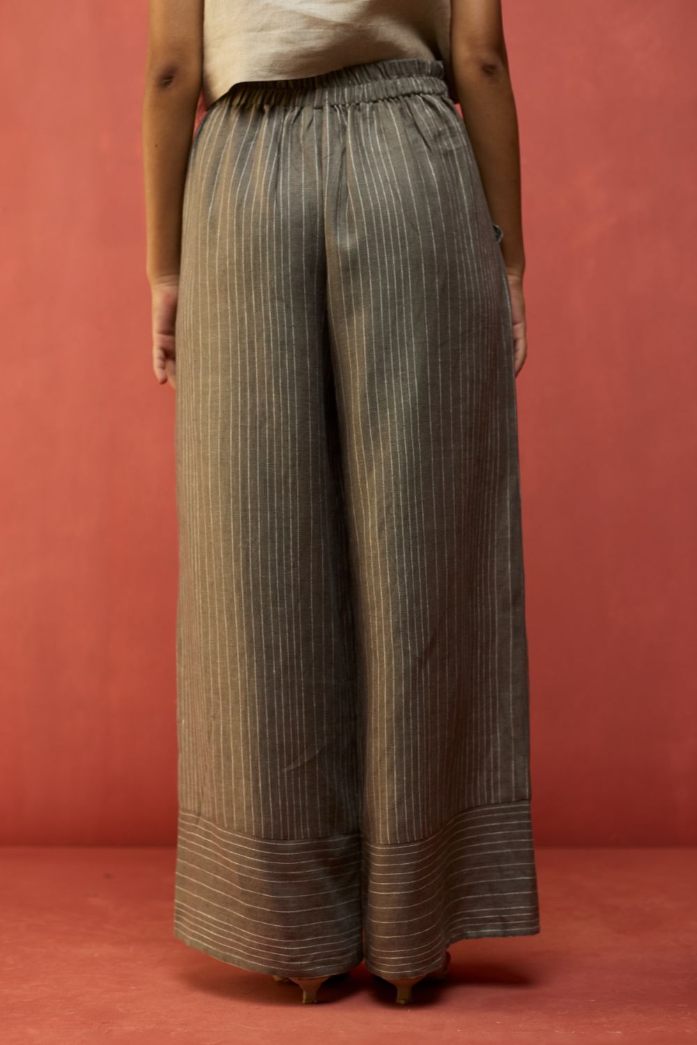 Emma Relaxed Fit Linen Pants - Grey