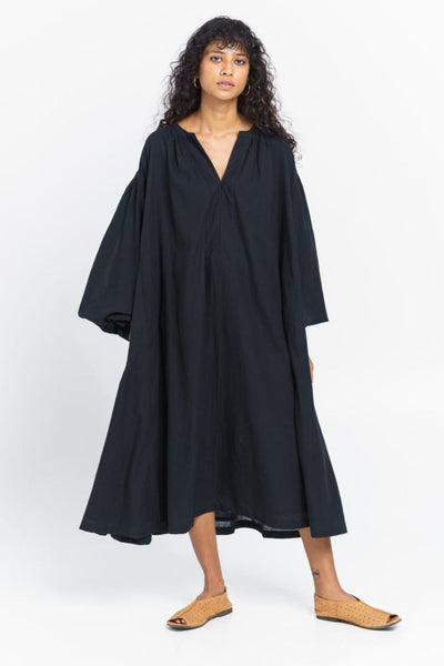 Free flowing relaxed midi dress