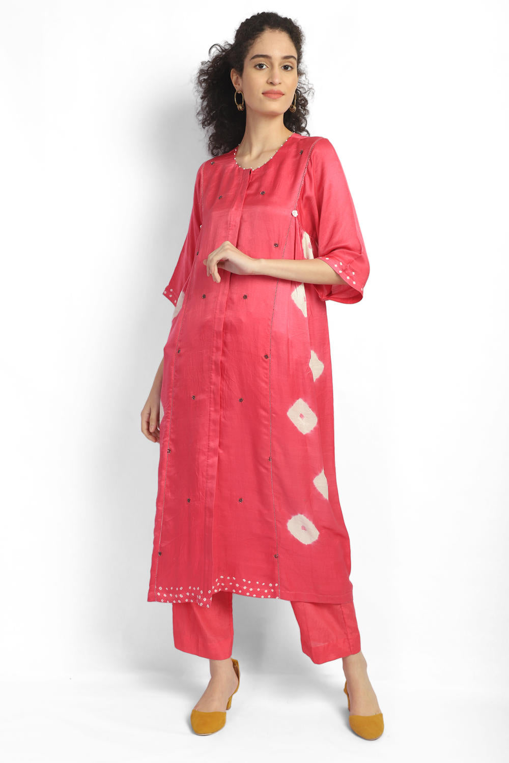 Side panel embroidered set