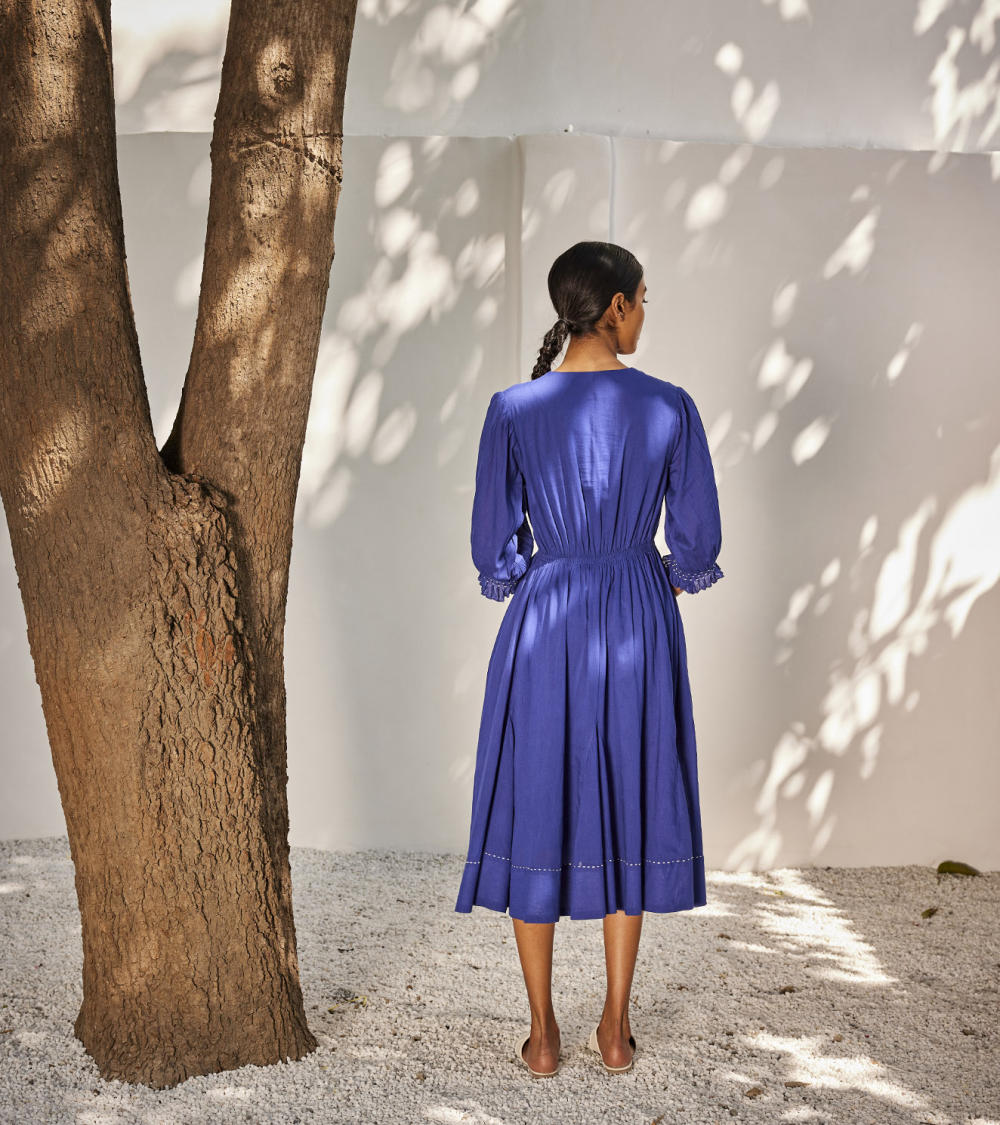 Bustling wind dress