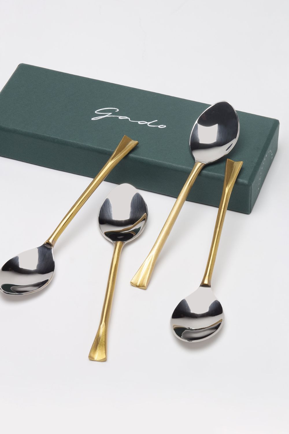 Sona Chaandi Dessert Spoons
(Set of 4)