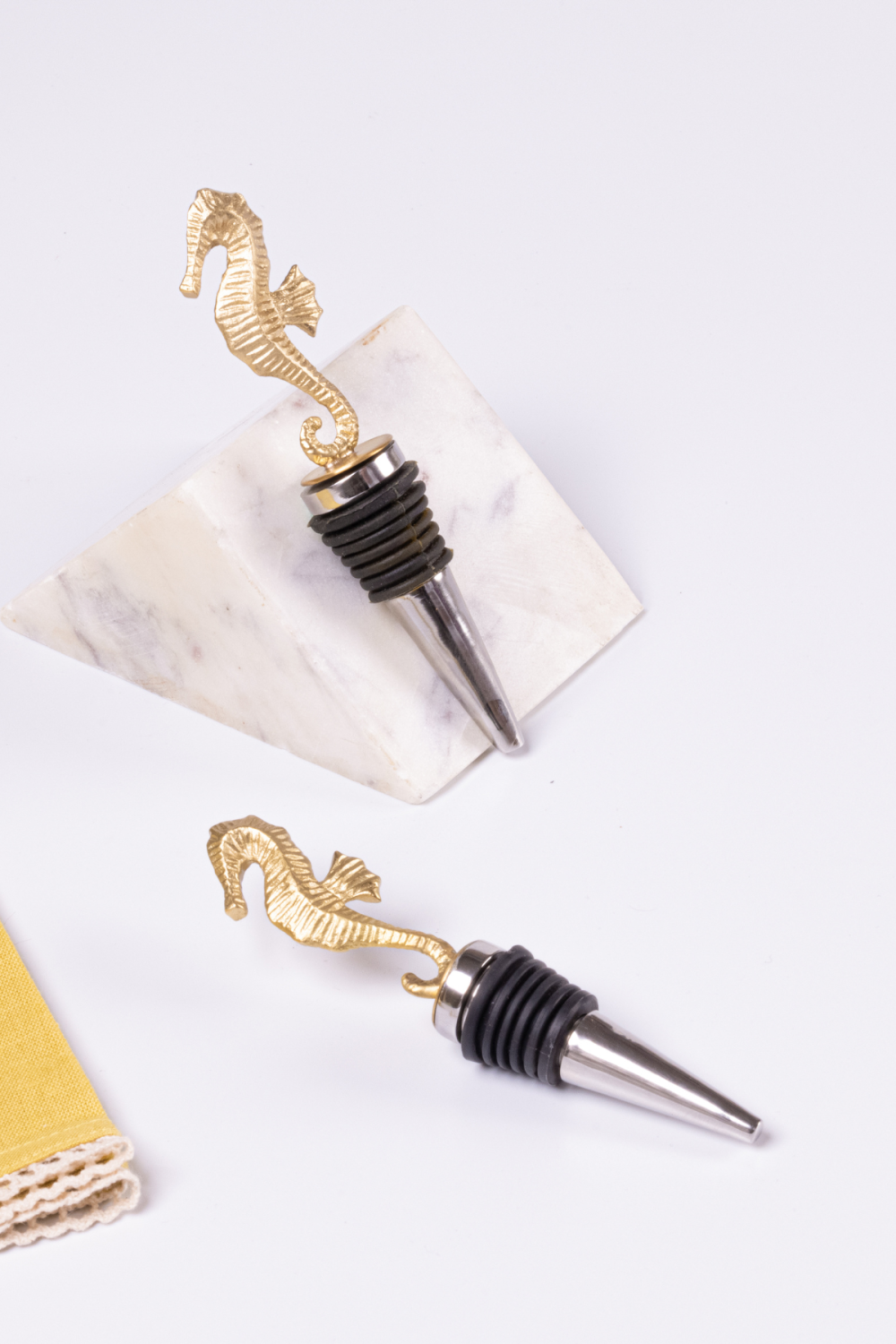 Mirissa Sea Horse Bottle Stopper