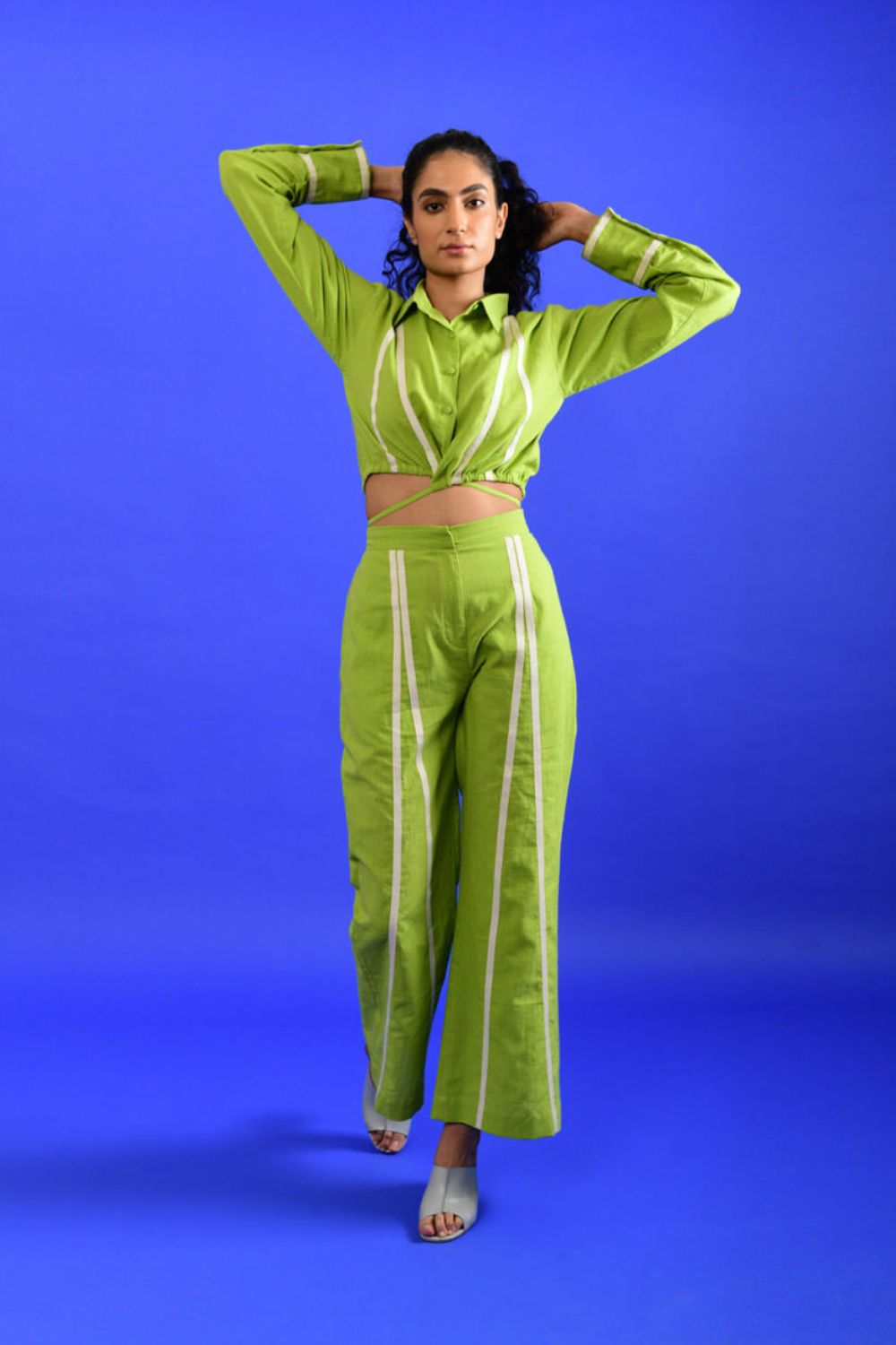SCREAM GREEN TIE UP TOP
