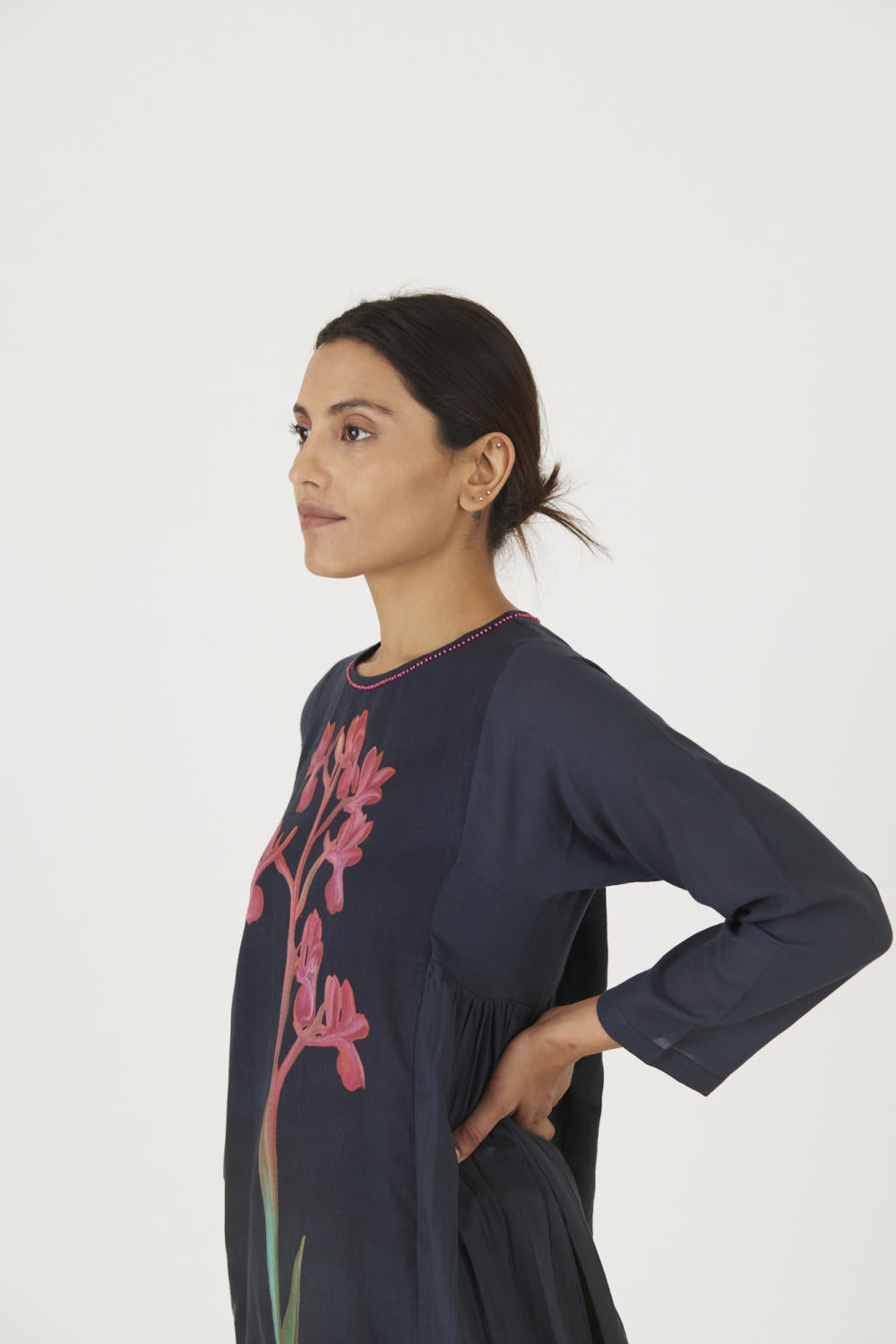 RHEA KURTA SET