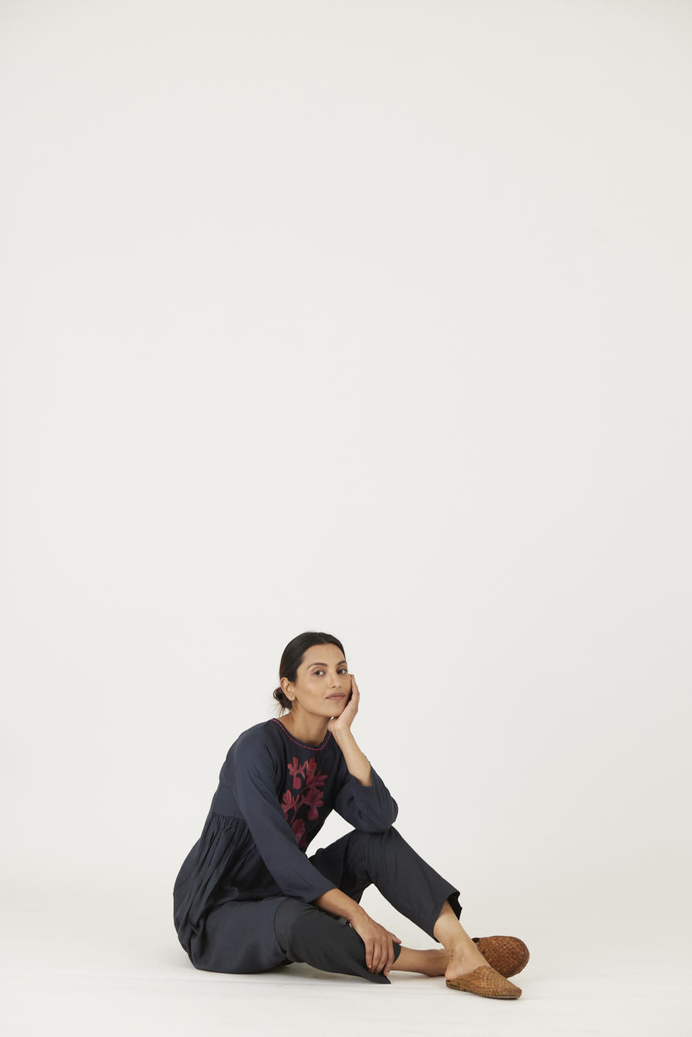 RHEA KURTA SET