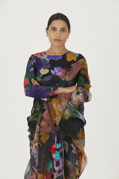 FARAH BLACK BLOUSE