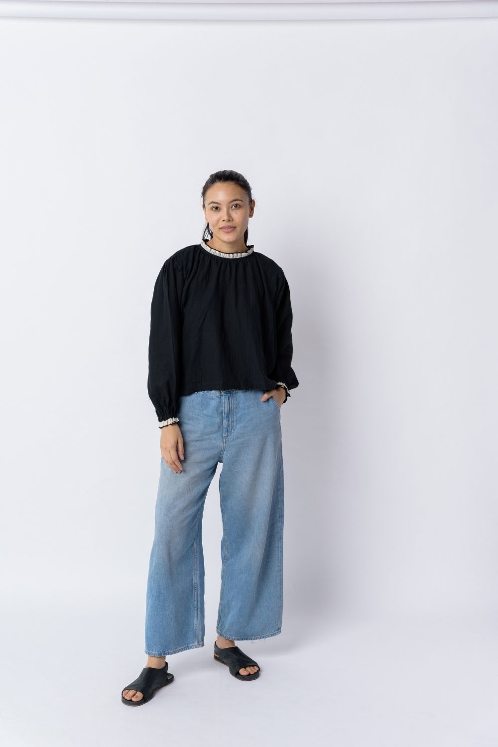 Black floaty top - Black
