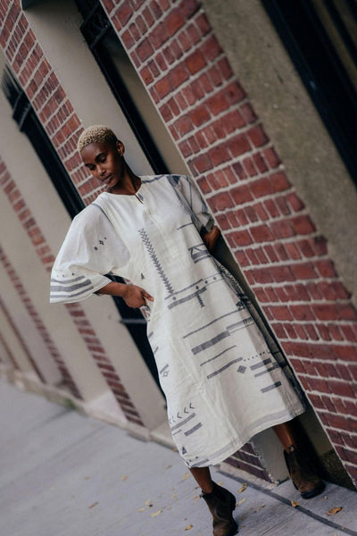 Oversized sleeve straight-cut dress