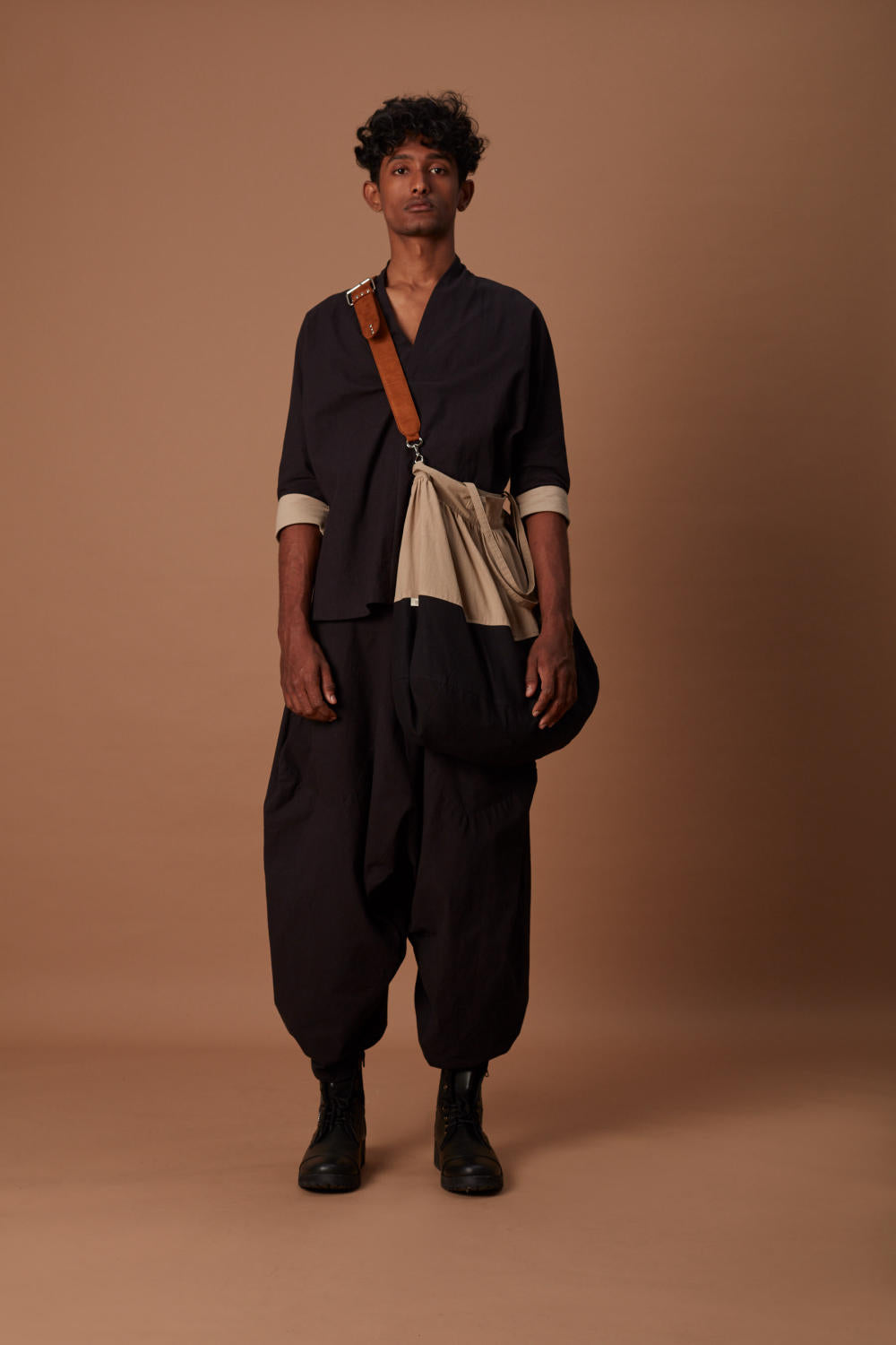 Black & Beige Overlap Baggy Set