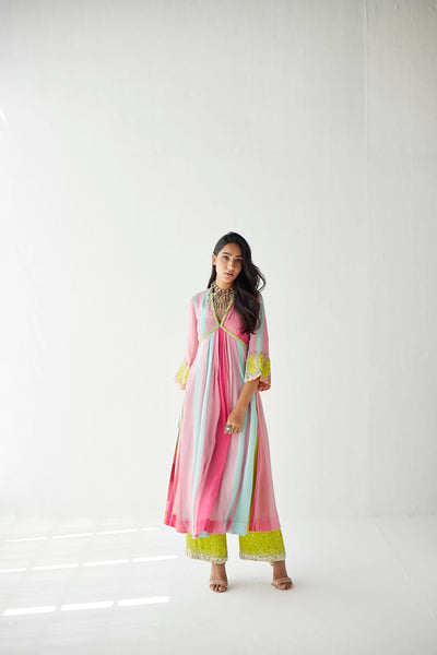 BRIGHT PINK BELL SLEEVE KURTA SET