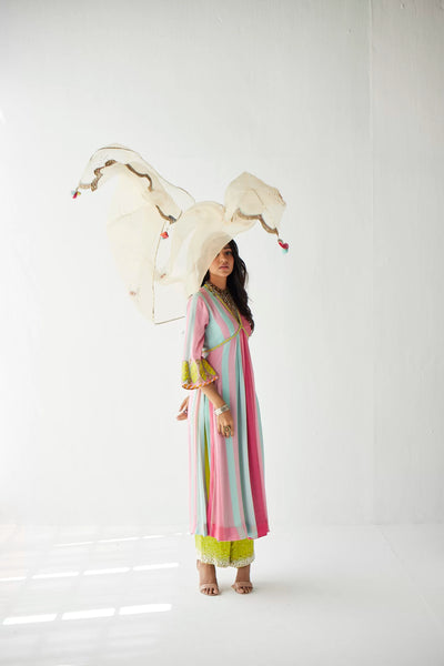 BRIGHT PINK BELL SLEEVE KURTA SET