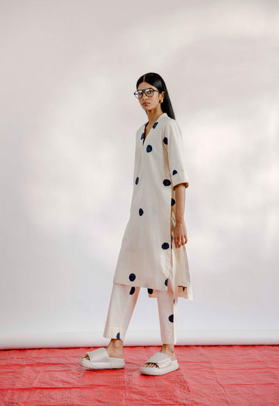 Dot 2 Dot Set (Kurta + Straight Fit Pants)