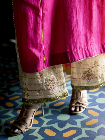 Fariba Hot Pink Silk Back Pleat Yoke Kurta