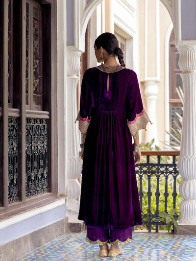 Fariba Purple Bell Sleeve Velvet Kurta Set