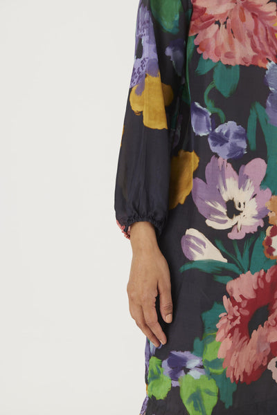 FARAH BLACK KURTA SET