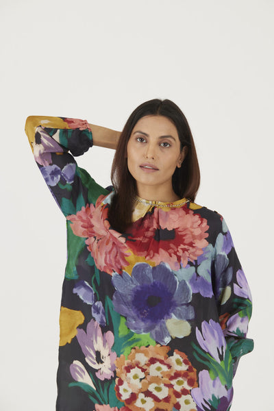FARAH BLACK KURTA SET