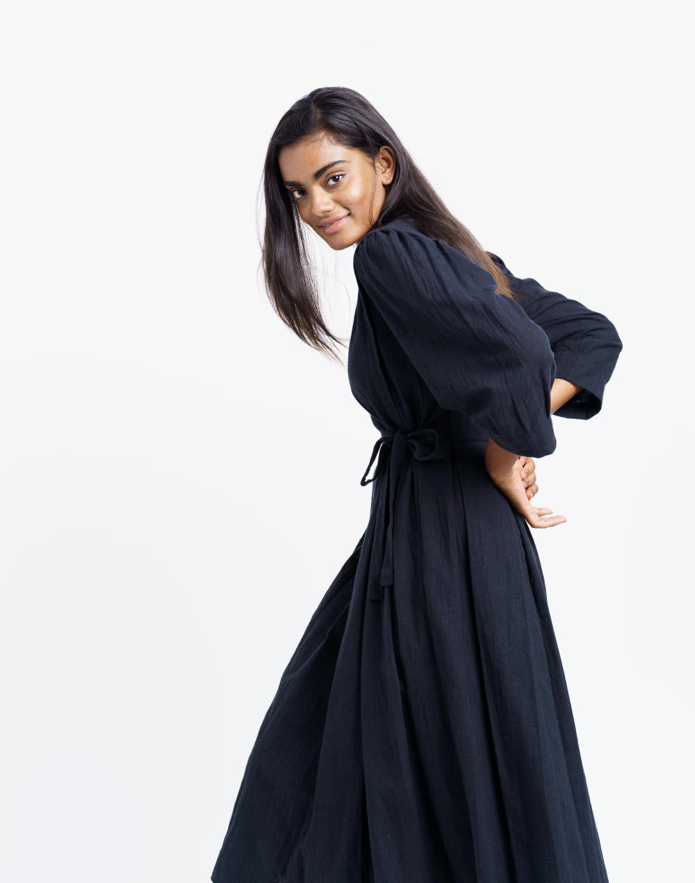 Iconic wrap - around midi dress - Black