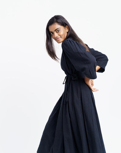 Iconic wrap - around midi dress - Black