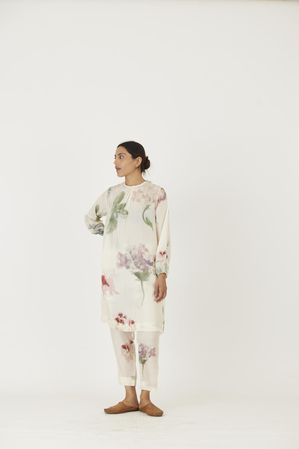 JULIET WHITE SILK KURTA SET