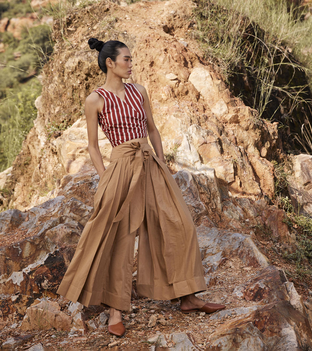 Lost In Chase Pleated Trouser