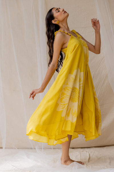Dancing sunflower dress - yellow