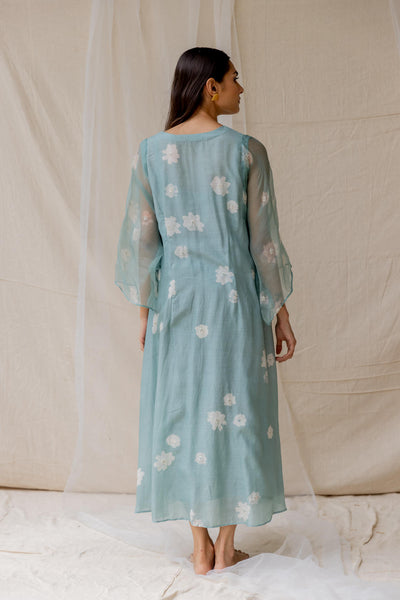 Dainty Daisy dress - powder blue