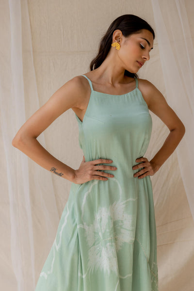 Hibiscus on a date dress - mint