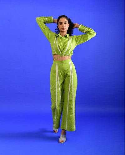 SCREAM GREEN TIE UP TOP