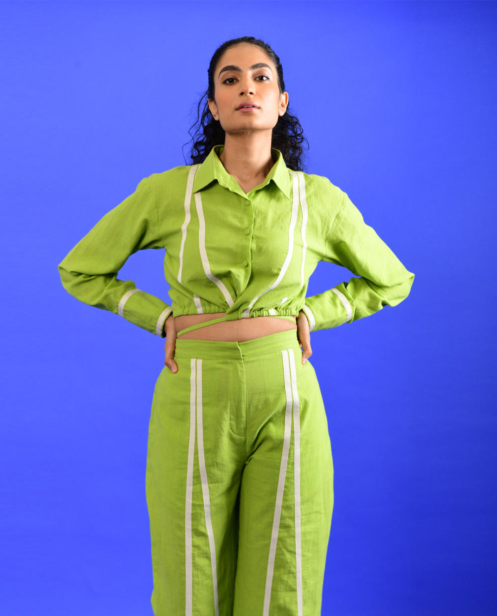 SCREAM GREEN TIE UP TOP