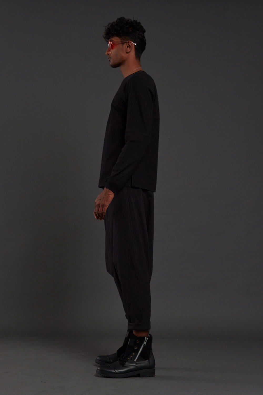 Raasta Black T-shirt & Drop Crotch Pants