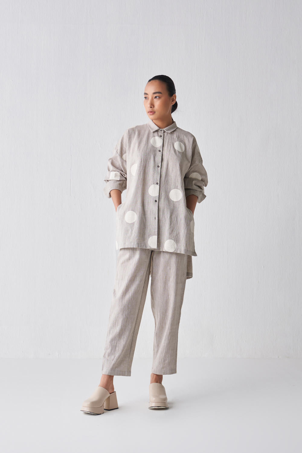 COLLARED BACK PLEAT SHIRT CO-ORD