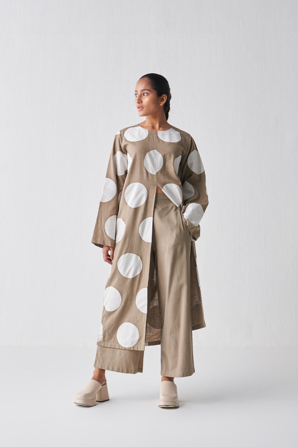 FRONT SLIT APPLIQUE TUNIC CO-ORD
