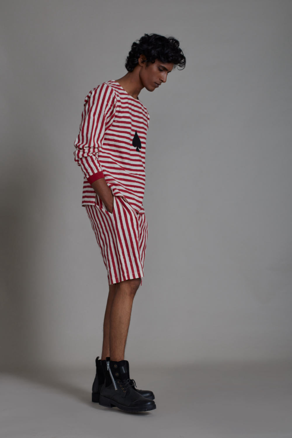 SPADE RED STRIPE TSHIRT & STRIPE SHORTS