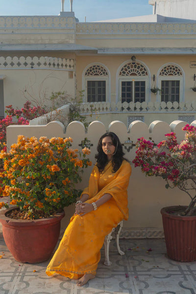 GULMOHAR (sari)