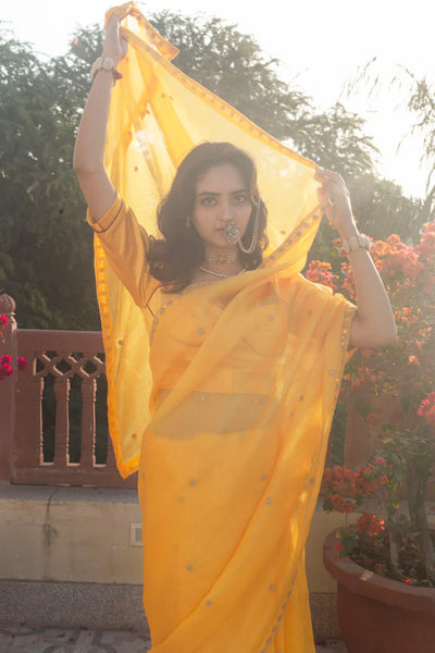 GULMOHAR (sari)