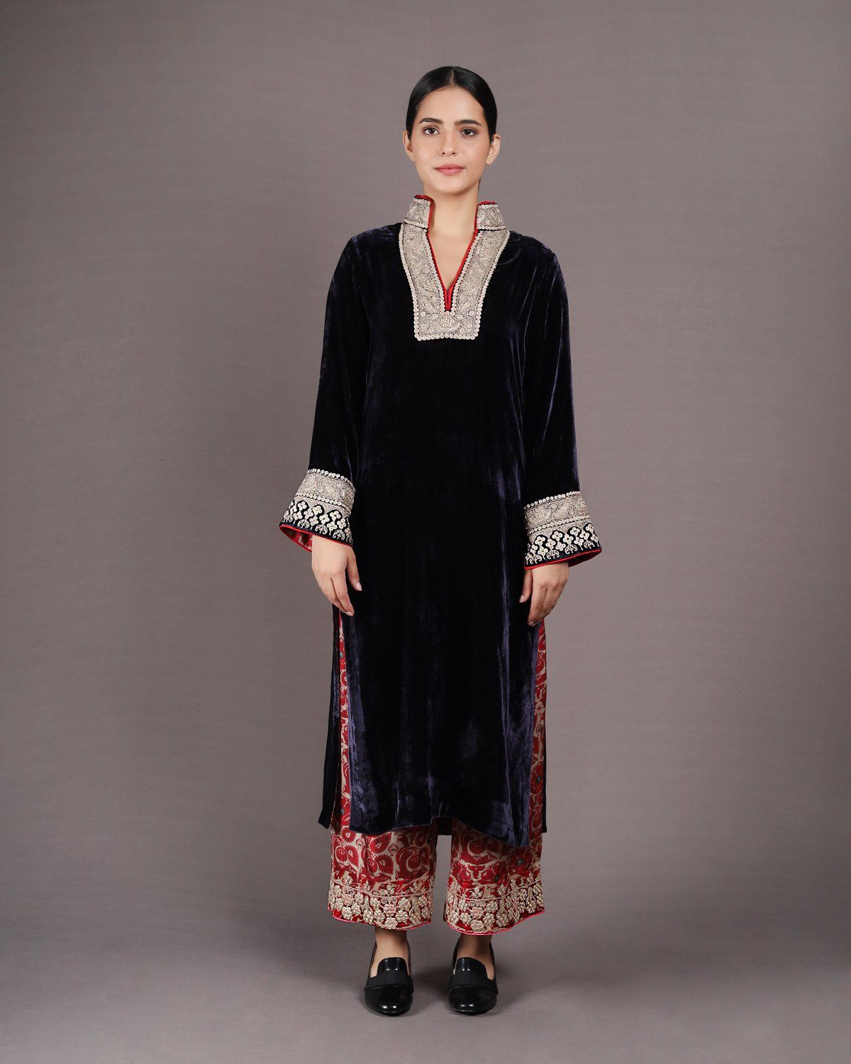 Aasma Kurta Canvas & Weaves