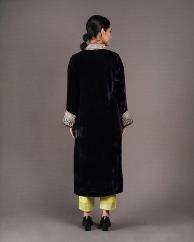 Aasma Kurta Canvas & Weaves