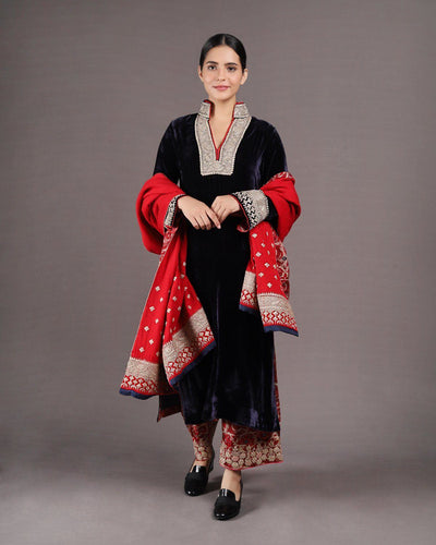 Aasma Kurta Canvas & Weaves