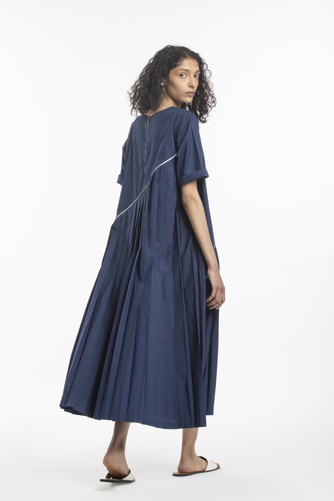 ASYMMETRIC PLEAT DRESS-NAVY Fashion THREE