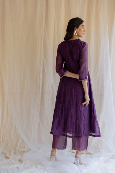 Aubergine Fridaus Abho and Izaar Fashion Nirjara