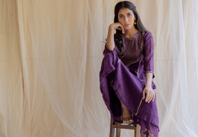 Aubergine Fridaus Abho and Izaar Fashion Nirjara