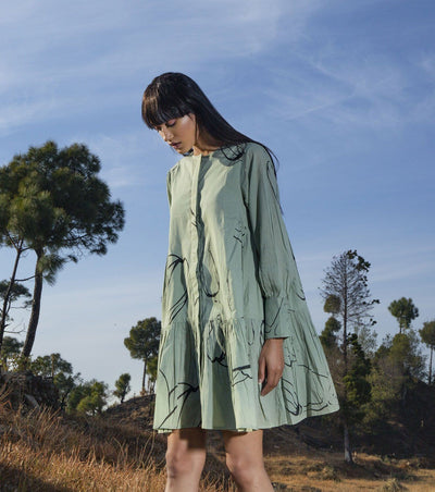 Beauty of Contradictions Fashion Khara Kapas